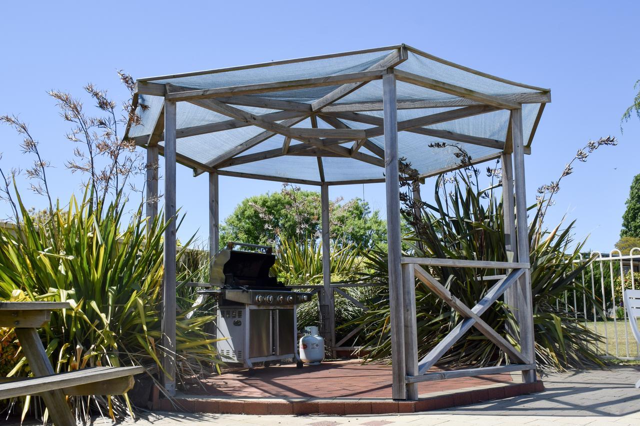 Beachway Motel Ulverstone Kültér fotó