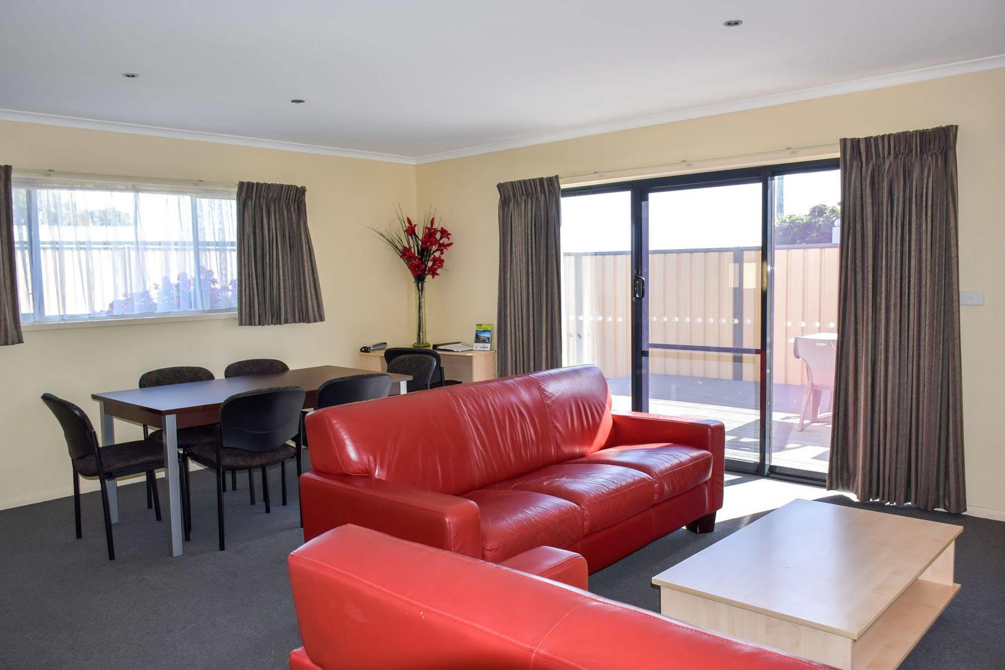 Beachway Motel Ulverstone Kültér fotó