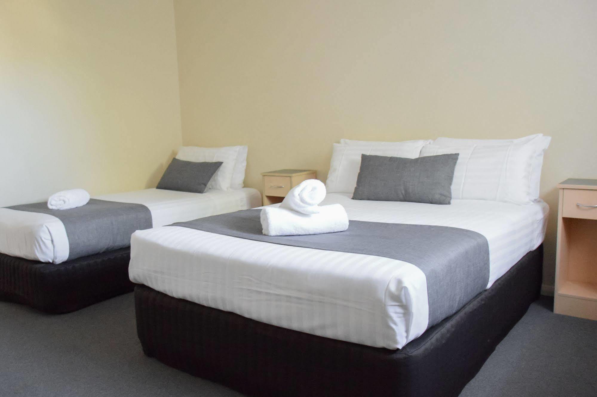 Beachway Motel Ulverstone Kültér fotó