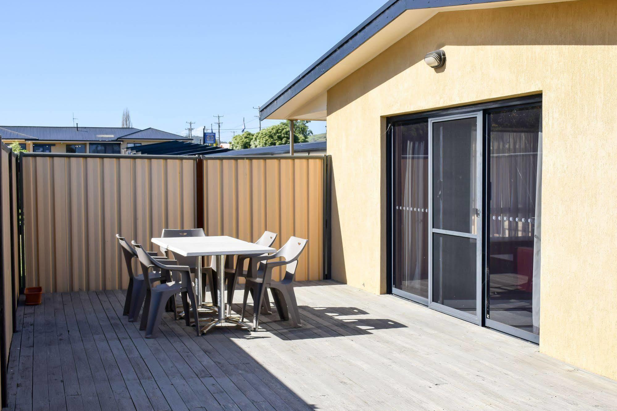 Beachway Motel Ulverstone Kültér fotó